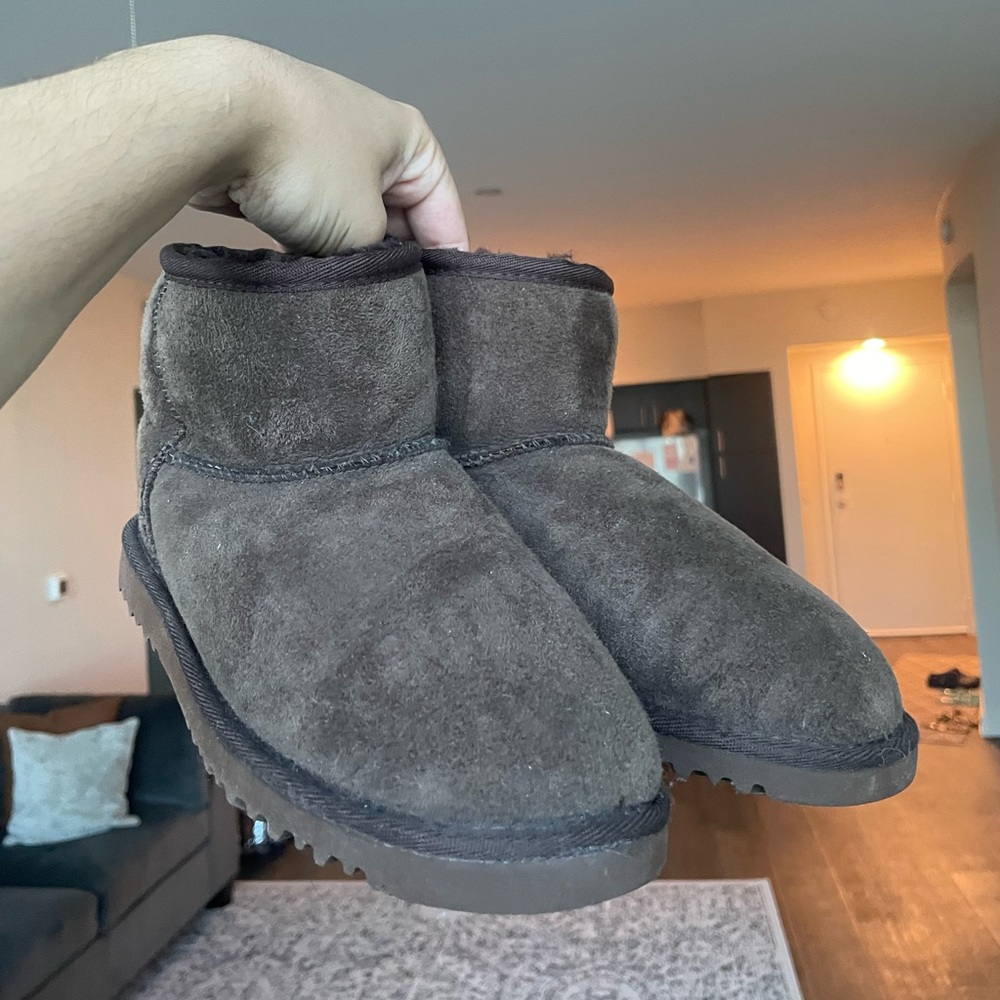Ugg Boots Size 7 Brown
